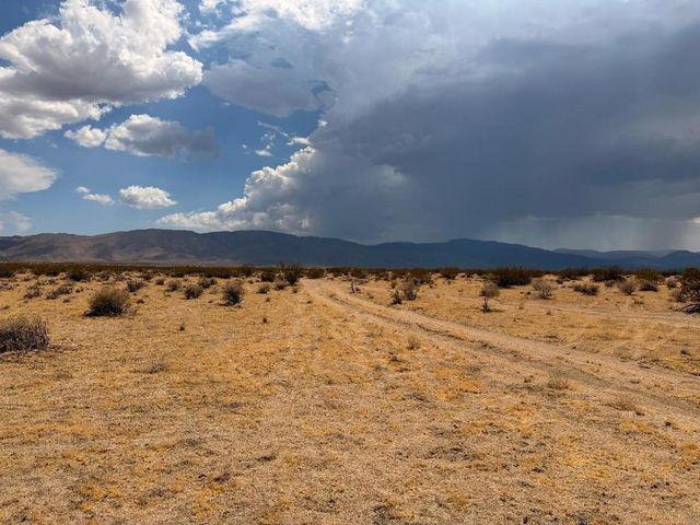 5 Brody, Johnson Valley, CA 92285