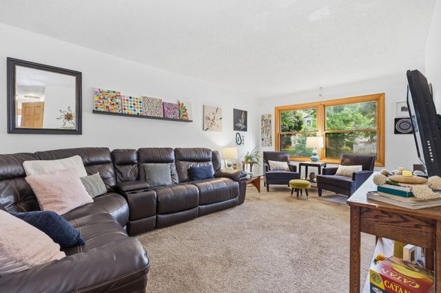 5332 Elliot Avenue, Minneapolis, MN 55417