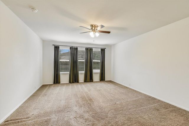 516 Lark ST, Leander, TX 78641