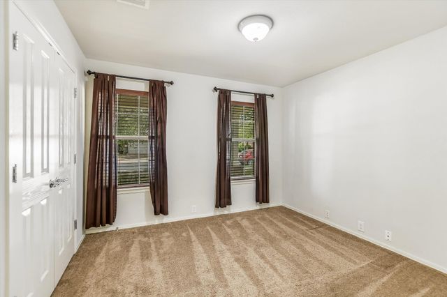 516 Lark ST, Leander, TX 78641