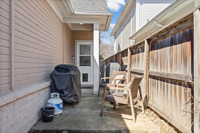 1254 ISLE POINTE DR, Memphis, TN 38103