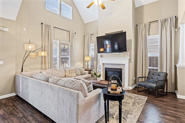 1254 ISLE POINTE DR, Memphis, TN 38103