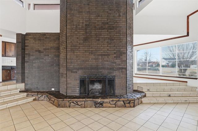 7700 S Country Club Drive, Oklahoma City, OK 73159