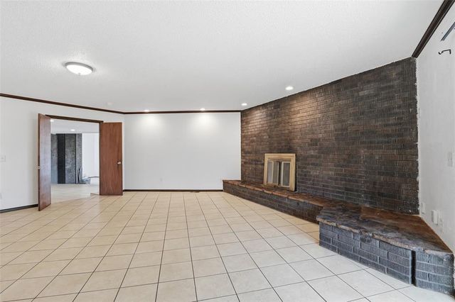 7700 S Country Club Drive, Oklahoma City, OK 73159