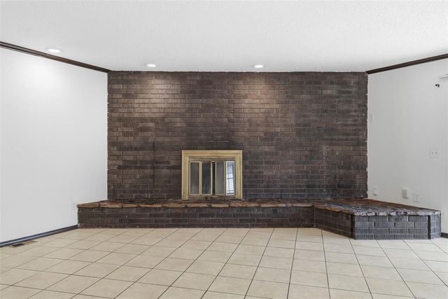 7700 S Country Club Drive, Oklahoma City, OK 73159