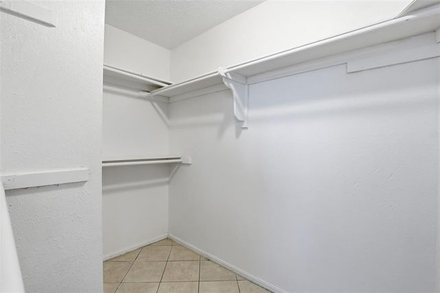 7700 S Country Club Drive, Oklahoma City, OK 73159