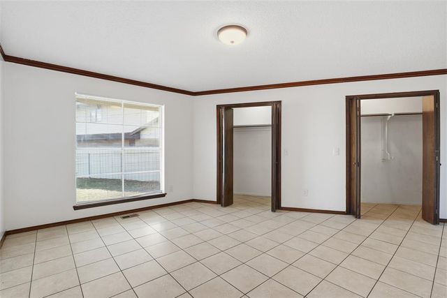 7700 S Country Club Drive, Oklahoma City, OK 73159