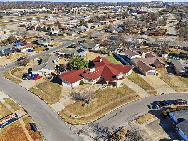 7700 S Country Club Drive, Oklahoma City, OK 73159