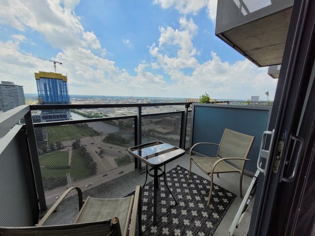 235 W Van Buren Street 2608, Chicago, IL 60607