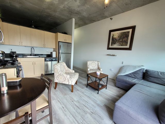 235 W Van Buren Street 2608, Chicago, IL 60607