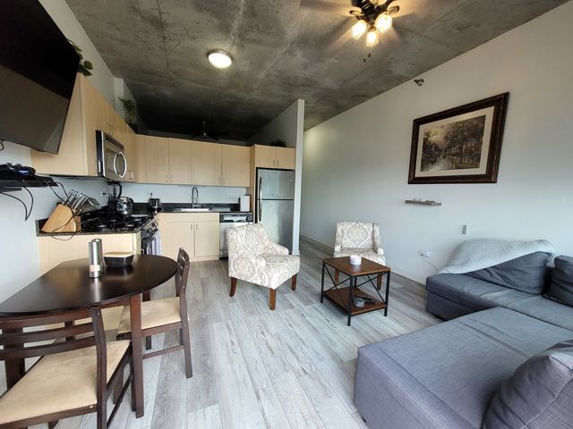 235 W Van Buren Street 2608, Chicago, IL 60607