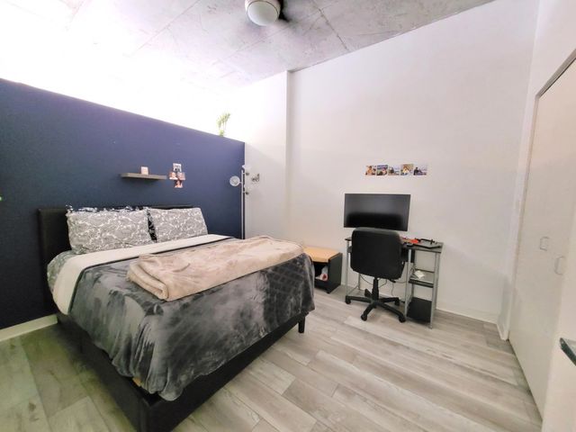 235 W Van Buren Street 2608, Chicago, IL 60607