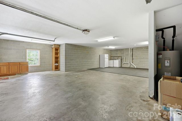 320 Meadowbrook Drive, Canton, NC 28716