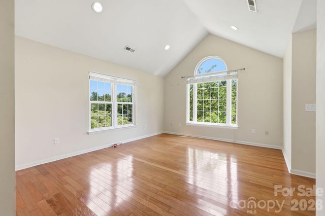 320 Meadowbrook Drive, Canton, NC 28716