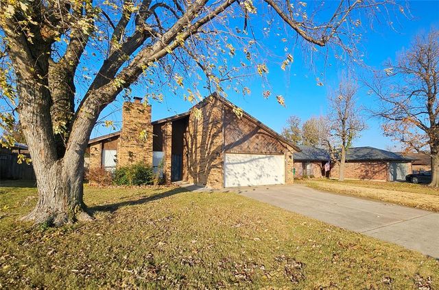 9005 Tracy Drive, Oklahoma City, OK 73132
