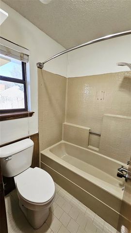 9005 Tracy Drive, Oklahoma City, OK 73132