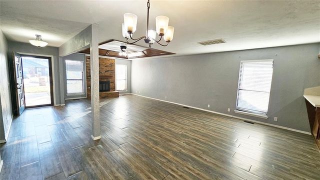 9005 Tracy Drive, Oklahoma City, OK 73132