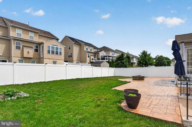 15198 JENNERETTE LN, Woodbridge, VA 22193