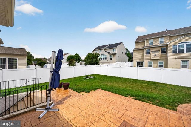 15198 JENNERETTE LN, Woodbridge, VA 22193