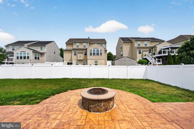 15198 JENNERETTE LN, Woodbridge, VA 22193