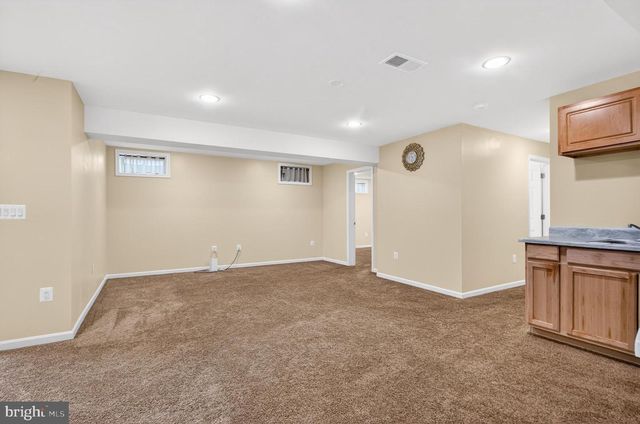 15198 JENNERETTE LN, Woodbridge, VA 22193