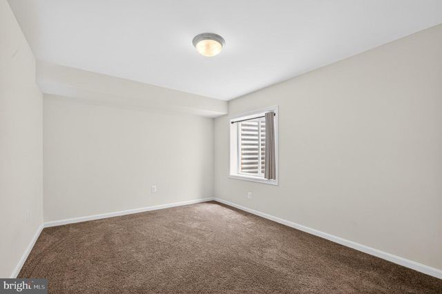 15198 JENNERETTE LN, Woodbridge, VA 22193