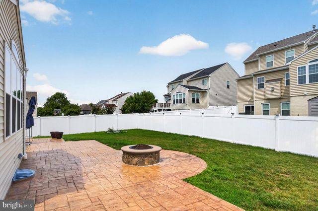 15198 JENNERETTE LN, Woodbridge, VA 22193