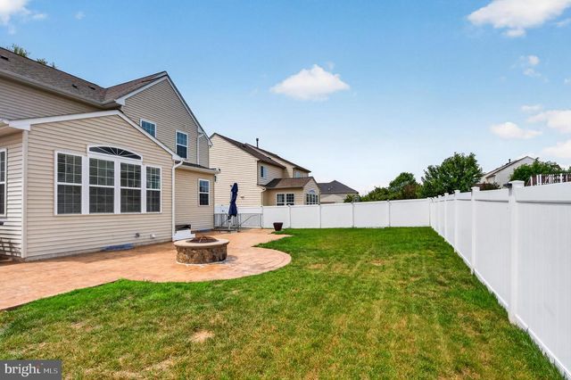 15198 JENNERETTE LN, Woodbridge, VA 22193