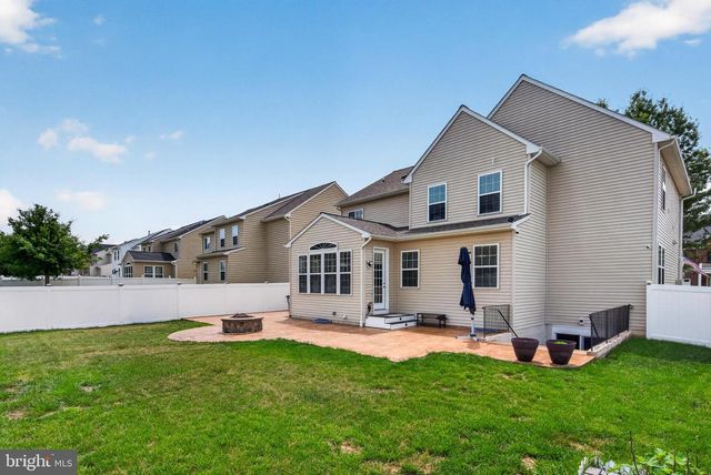 15198 JENNERETTE LN, Woodbridge, VA 22193