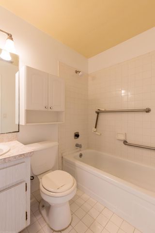 1348 Riverside Circle, Wellington, FL 33414
