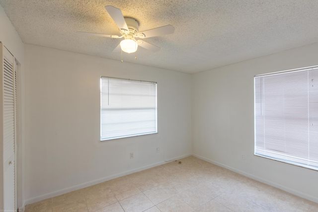 1348 Riverside Circle, Wellington, FL 33414