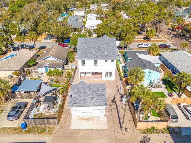 2420 3RD AVENUE S, St Petersburg, FL 33712