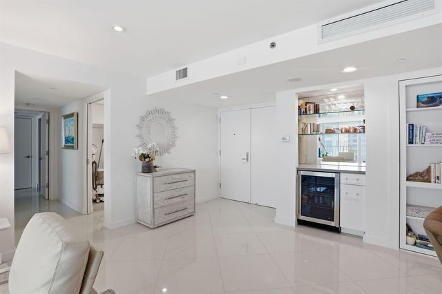 3210 S Ocean Boulevard 602, Highland Beach, FL 33487