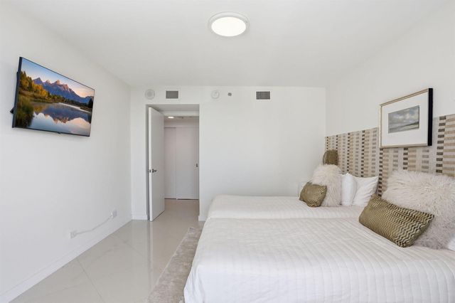 3210 S Ocean Boulevard 602, Highland Beach, FL 33487