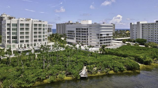 3210 S Ocean Boulevard 602, Highland Beach, FL 33487
