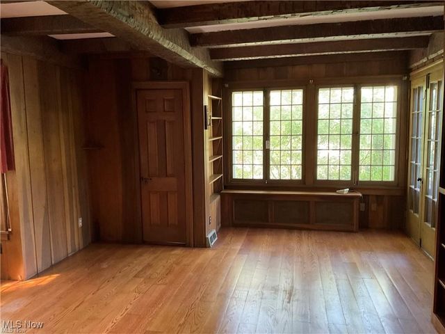 861 S Lincoln Avenue, Salem, OH 44460