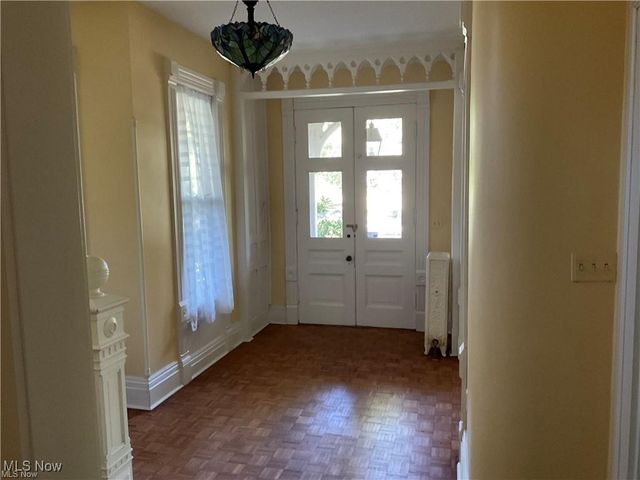 861 S Lincoln Avenue, Salem, OH 44460