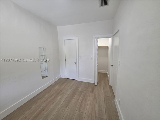 2326 SW 9th St 1, Miami, FL 33135