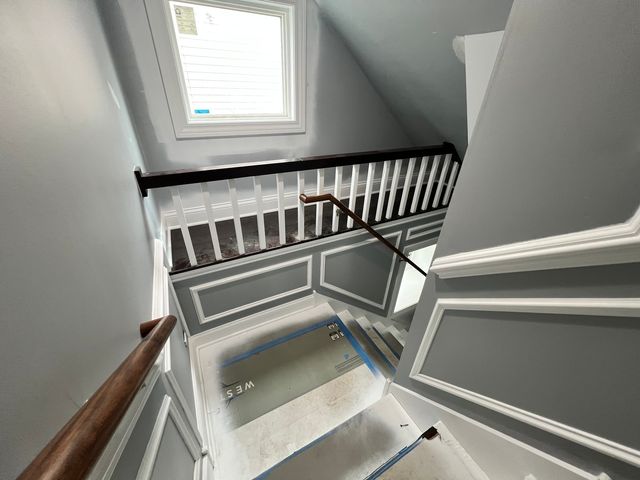 600 N Pine Avenue, Chicago, IL 60644