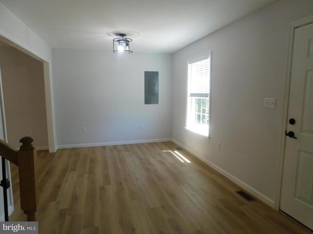 916 S LOUDOUN ST, Winchester, VA 22601