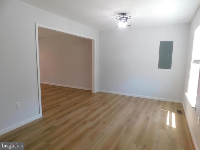 916 S LOUDOUN ST, Winchester, VA 22601