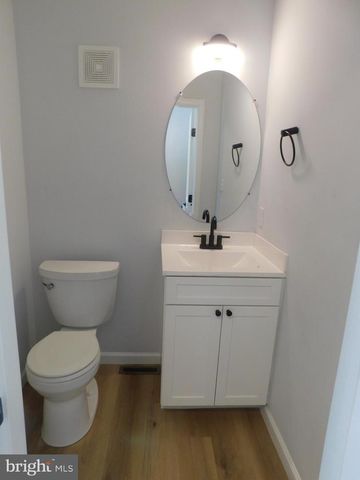 916 S LOUDOUN ST, Winchester, VA 22601