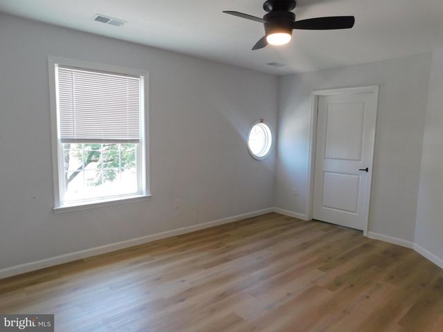 916 S LOUDOUN ST, Winchester, VA 22601