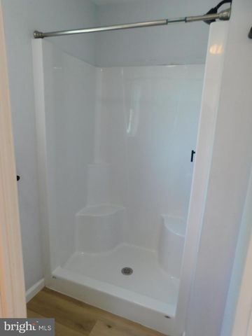 916 S LOUDOUN ST, Winchester, VA 22601