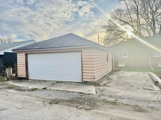 9505 Kennedy Avenue, Highland, IN 46322