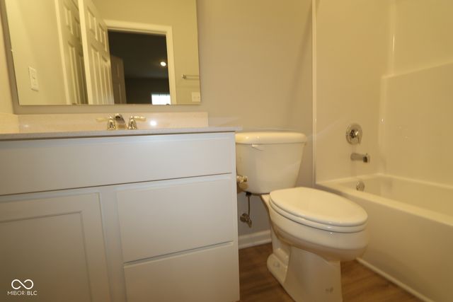 10716 Mangrove Drive, Indianapolis, IN 46239