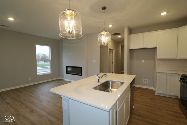 10716 Mangrove Drive, Indianapolis, IN 46239