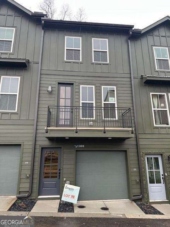 1369 Breezy Circle SE 98, Atlanta, GA 30315