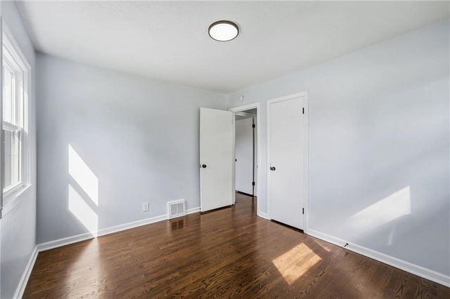 3028 S Hedges Avenue, Independence, MO 64052