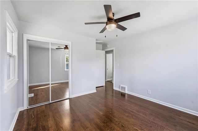 3028 S Hedges Avenue, Independence, MO 64052